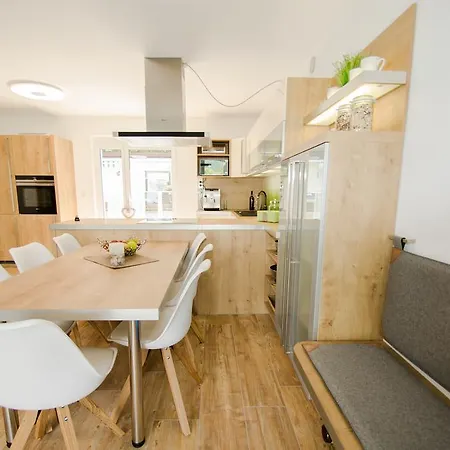 Appartamento Finest Penthouse Waterside Zell am See